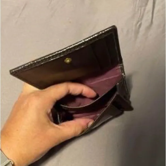 Small Coach Wallet - Picture 3 of 3